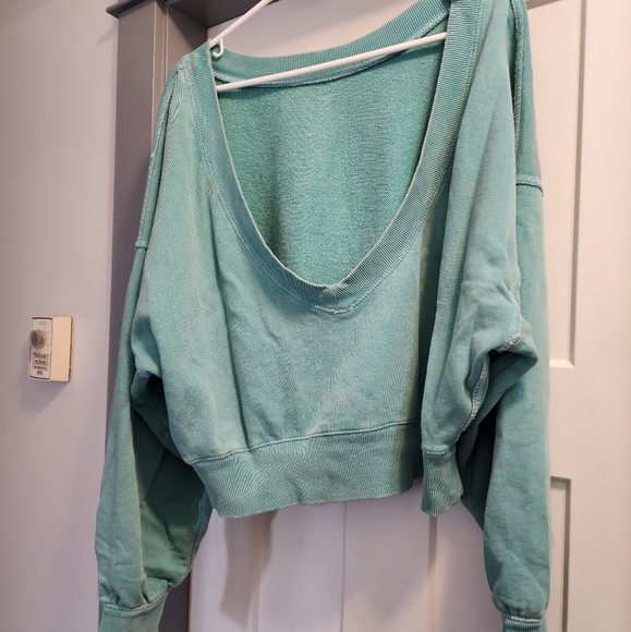 Free people open back slouchy off the shoulder - Picture 2 of 2